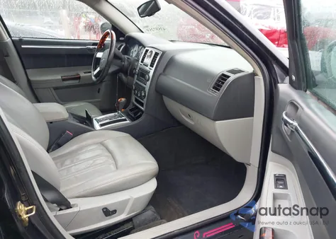 2006 Chrysler 300C из США, поврежденный, VIN 2C3KA63H66H371487